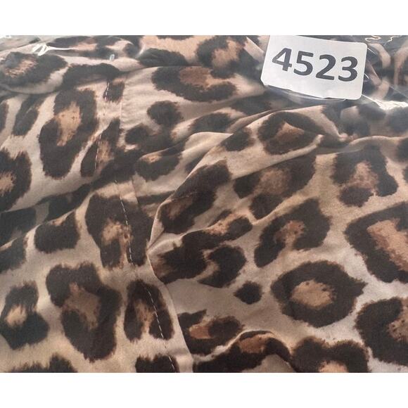 Chico's Size 3 Size XL Button Shirt Cheetah Leopard Animal Print Black Beige Tan - Picture 9 of 9